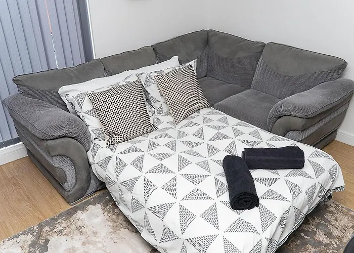 Stunning 2-bed Retreat - Ao Arena & Victoria Stn