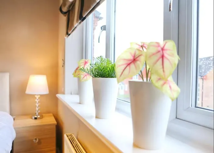 Daire Modern 2 Bed House Close To