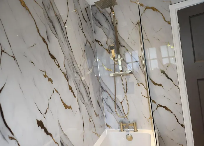 Charming Duplex Free Wifi Old Trafford Apartamento *