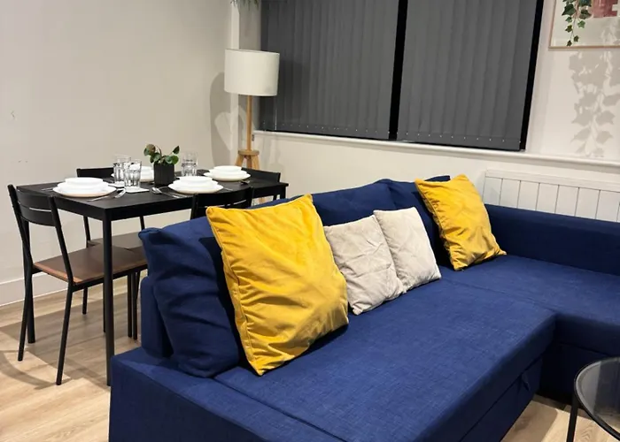 Elegant Near Stadium Free Parking Apartment *