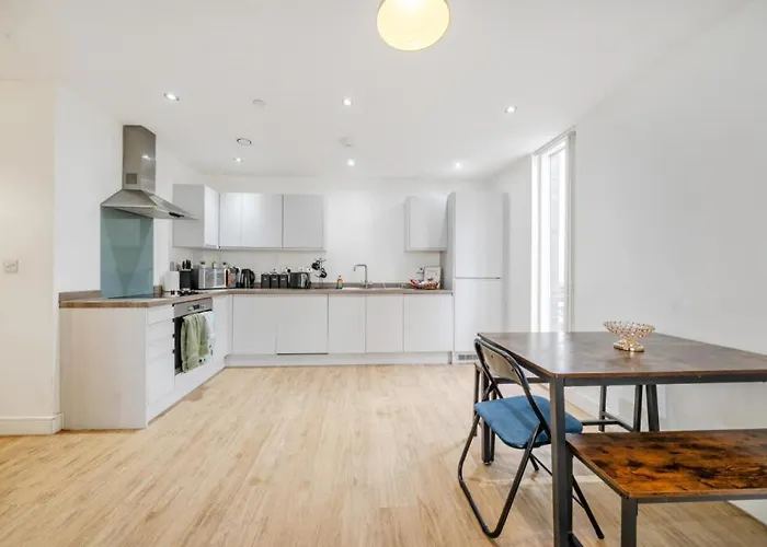 Orbit Modern 2 Bed 2 Bath Centre - Northern Quarter * Manchester