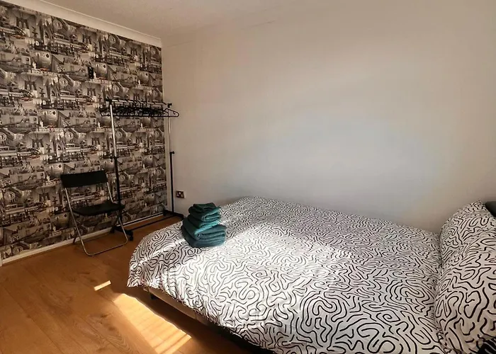 Appartement Stylish To Rent 100m From The Etihad And Coop Live *