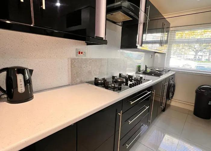 Stylish To Rent 100m From The Etihad And Coop Live Manchester