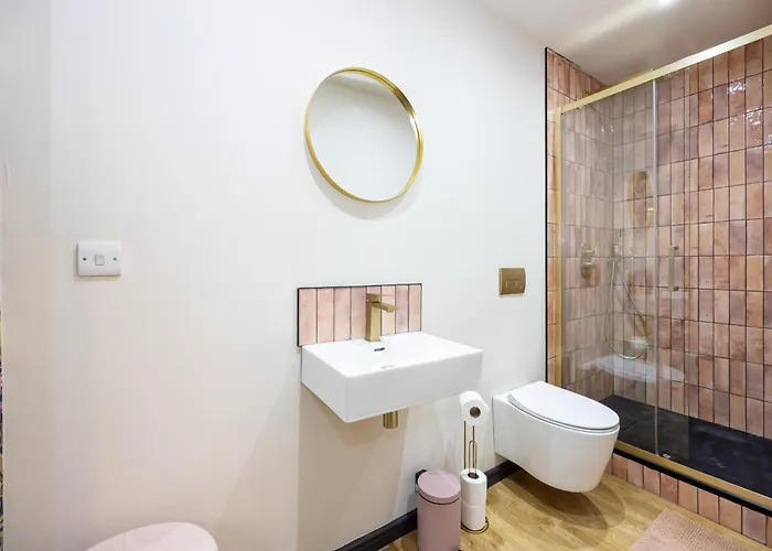 Luxe Life Quirky 2bed Mánchester