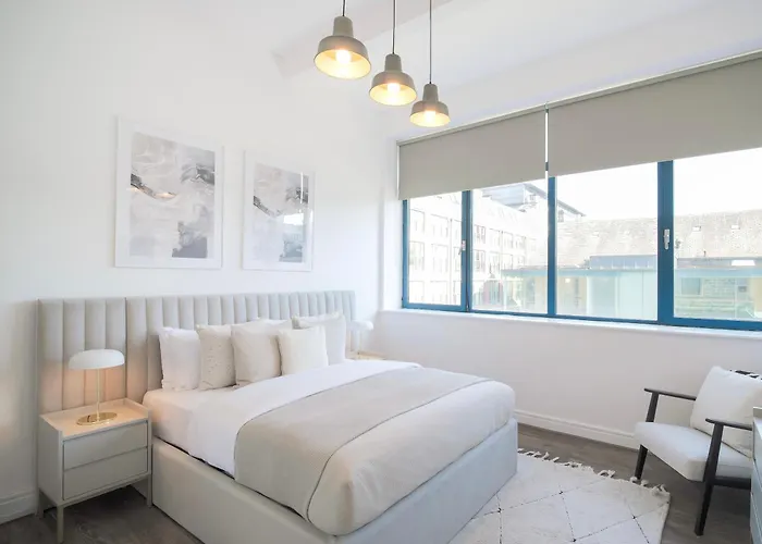 アパート Large Centre Stylish And Spacious