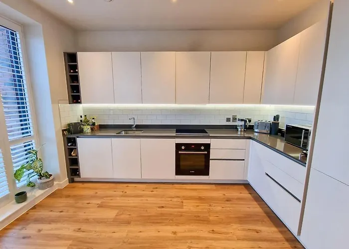 Premium Centre 3bed By Superhost *