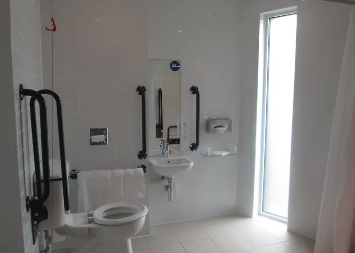 Express Centre By Ihg Manchester