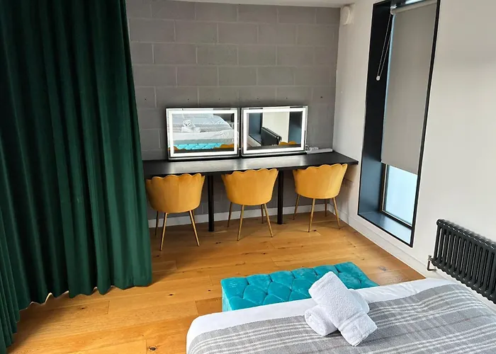 Free Parking - Roof Terrace - Luxury Townhouse マンチェスター