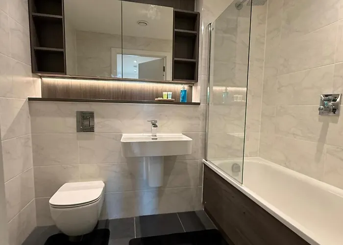 3bed Sleeps 6 - With Wifi Appartamento *