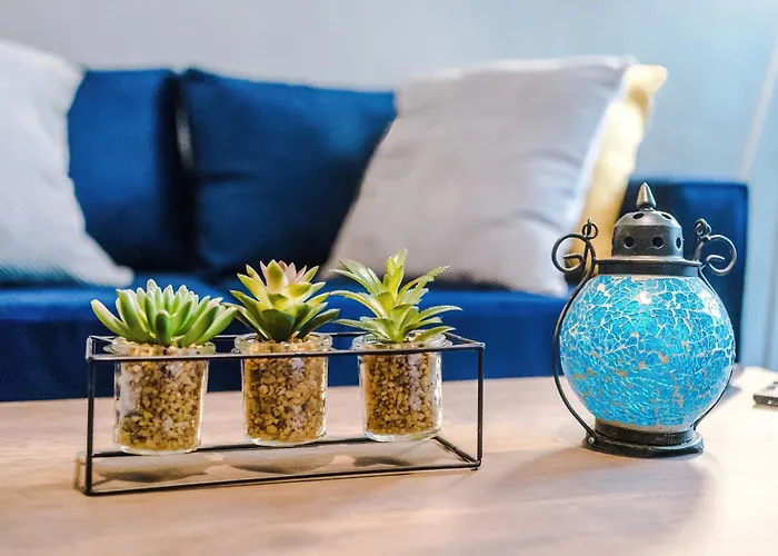 Ferienhaus Stylish - 5g Wifi - Free Off-road Parking - Sleeps 7 *