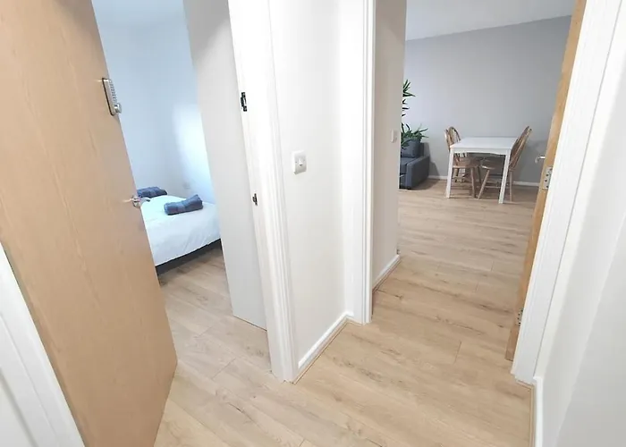 דירה New 2 Bedroom Flat Close To Center Camp Street