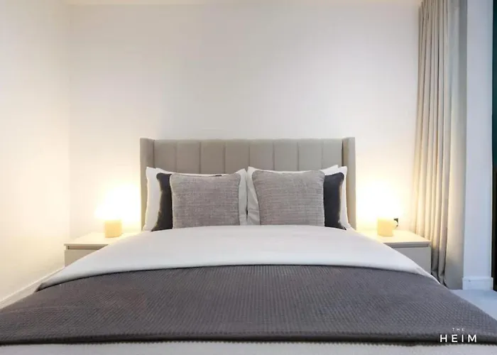 Pappilo At The Heim * Manchester