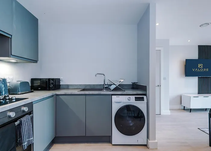 Stylish 1-bed Fast Wi-fi Easy Access To شقة