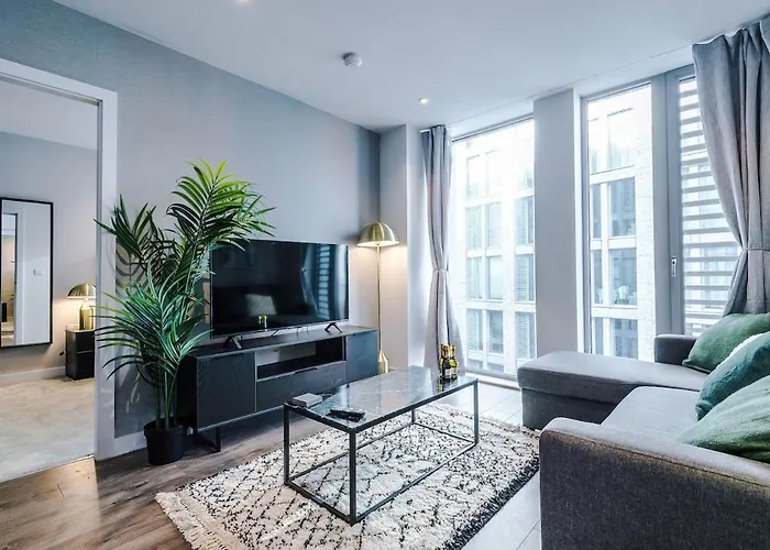 Centre, Luxury Apartment, Gym