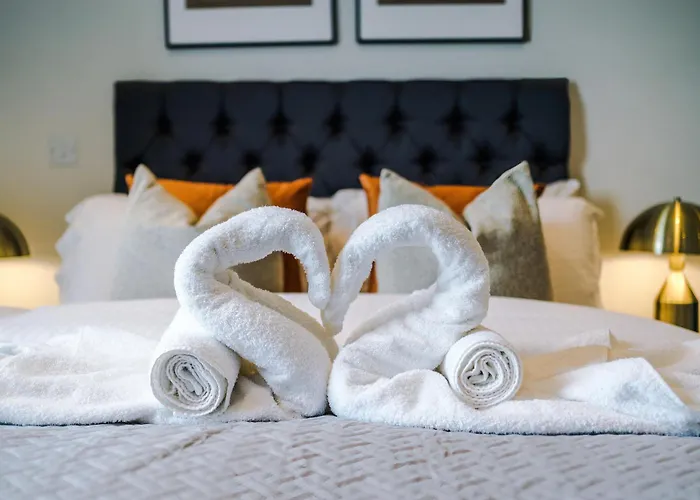 아파트 Modern 2br Parking Great Location & Amenities 맨체스터