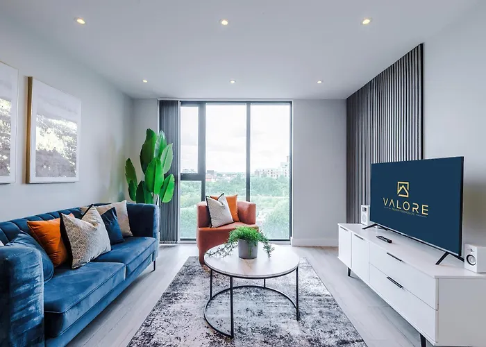 아파트 Modern 2br Parking Great Location & Amenities