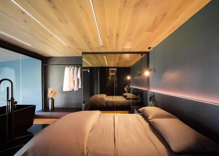 아파트 Noir By The Heim *