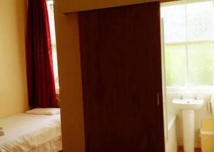 Hotel The Fallowfield 2*