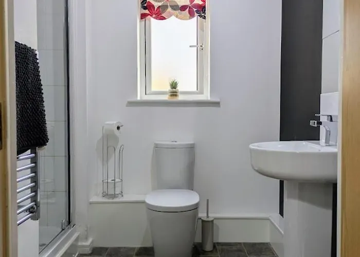 Lord Street With Free Parking & Wifi- Salford Uni, Victoria Station, Ao Arena 曼彻斯特