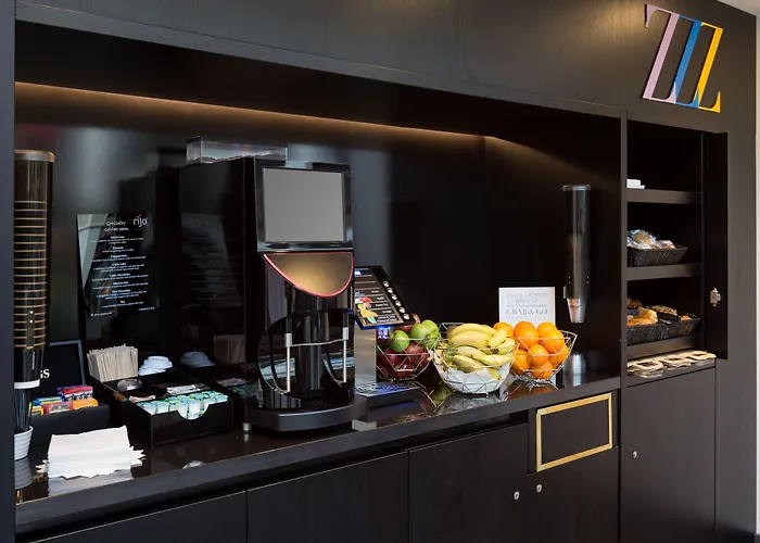 Appart hôtel Roomzzz Victoria 4*