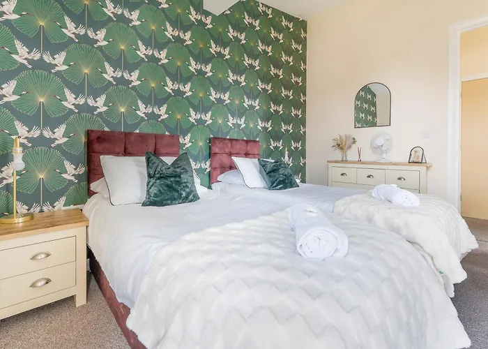 Feriehus Contractor Near Etihad Stadium & Co-op Live With Free Parking *