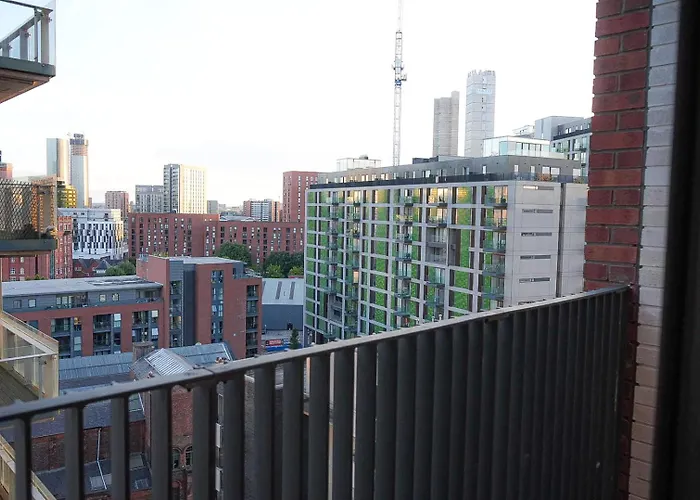 2br In The Heart Of Apartment *