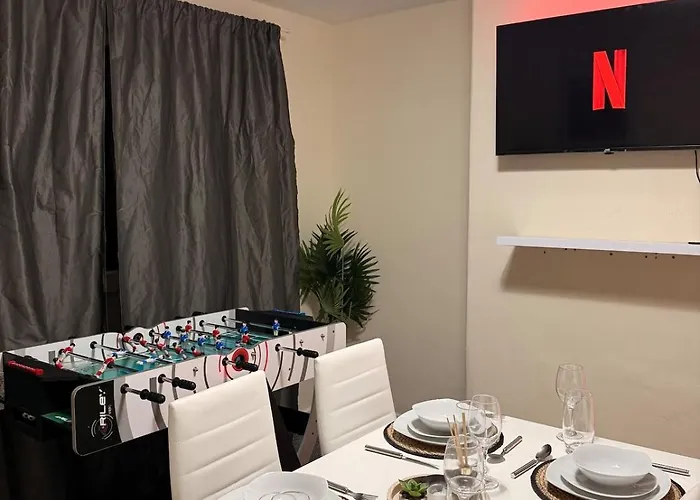 House In - G Escape - 21247 מנצ'סטר