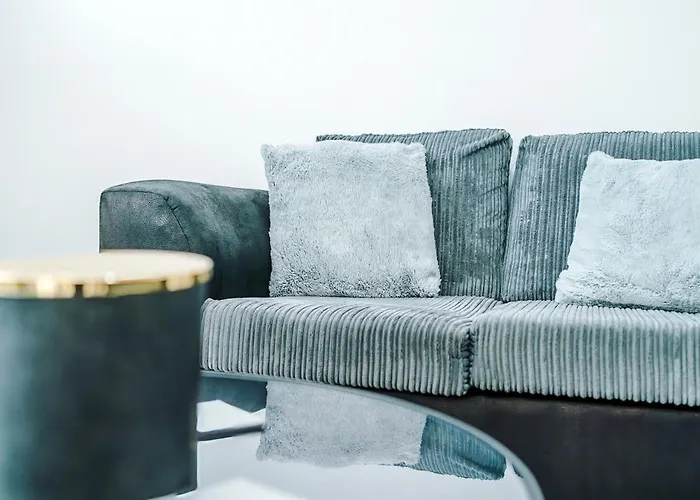 Kammili - 2bed House With Free Wifi & 15 Mins To Centre 別荘