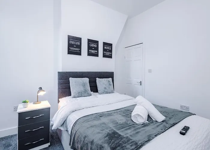 Kammili - 2bed House With Free Wifi & 15 Mins To Centre 別荘 *