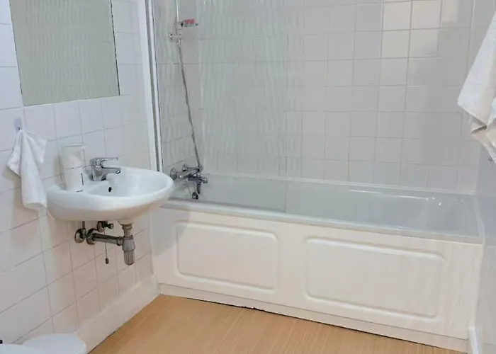 Center Balcony By The Universities * 맨체스터