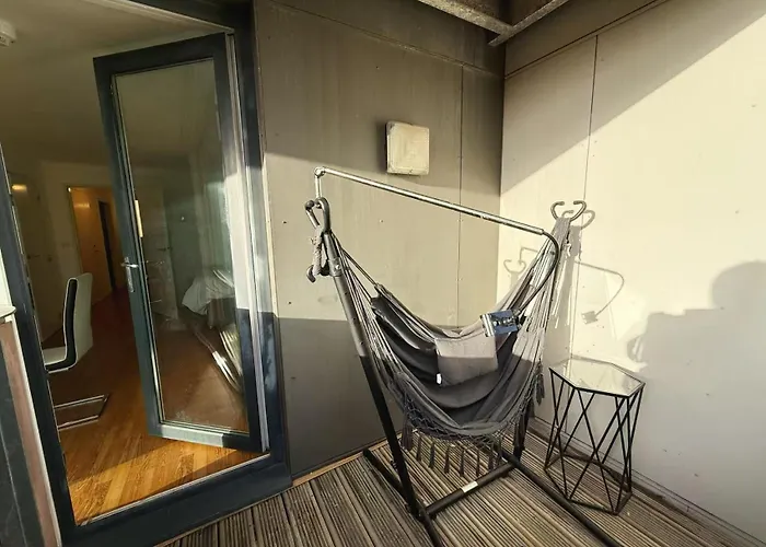 Center Balcony By The Universities 맨체스터