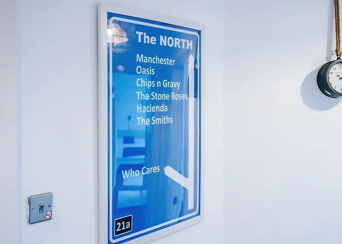 2br Heights Sleeps 7 Parking & Wifi 아파트