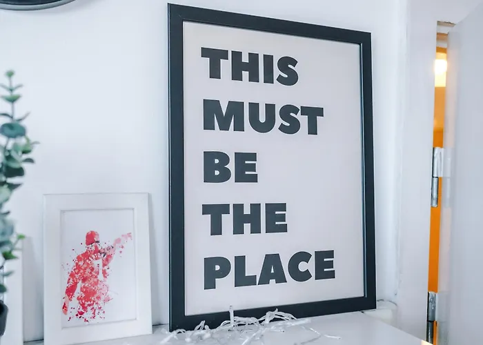 2br Heights Sleeps 7 Parking & Wifi 아파트