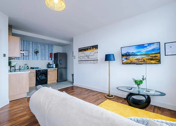 2br Heights Sleeps 7 Parking & Wifi *