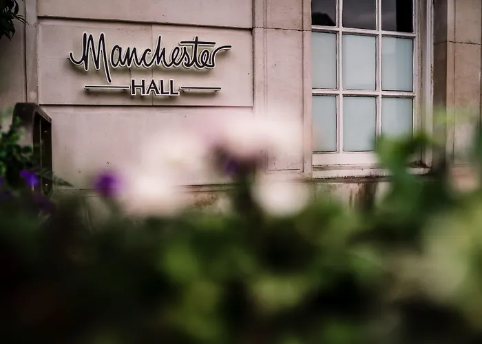 Hall 4* Manchester