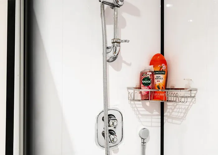 Beehive Salford Quays Immaculate 1-bed Flat With Free-parking *