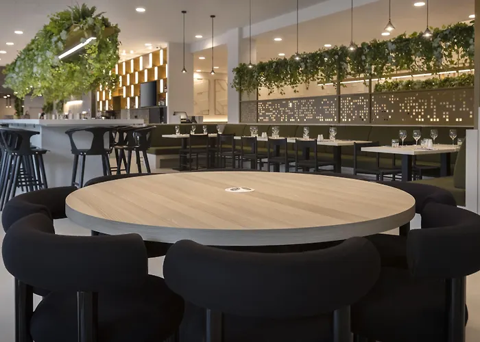 Leonardo Piccadilly Manchester