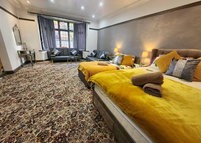 Luxury Free Wifi Old Trafford