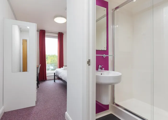 Riverside House By Utdm * مانشستر