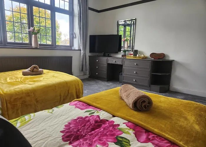 Luxury Free Wifi Old Trafford *