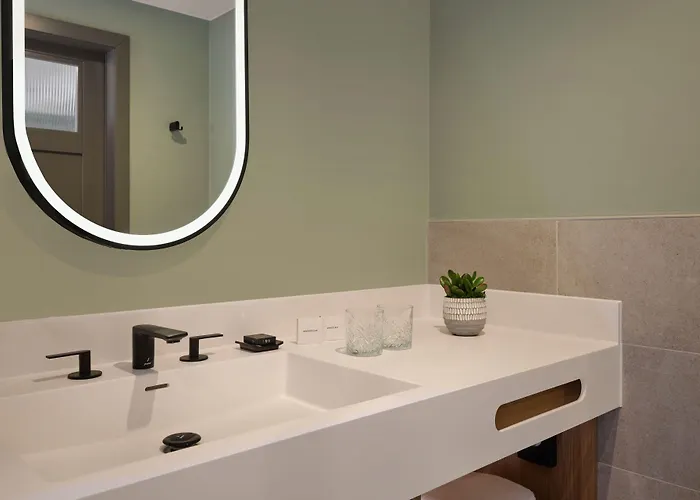 The Reach At Piccadilly, Manchester, A Tribute Portfolio