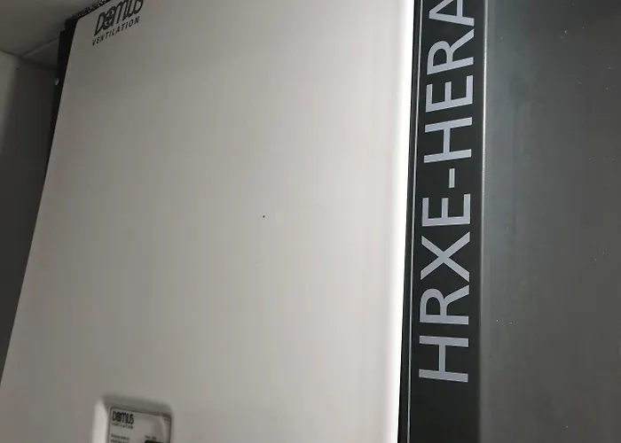 Modern House Casa de hóspedes *