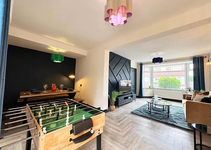 Family & Pet-friendly 5pp, Parking, 20 Min To