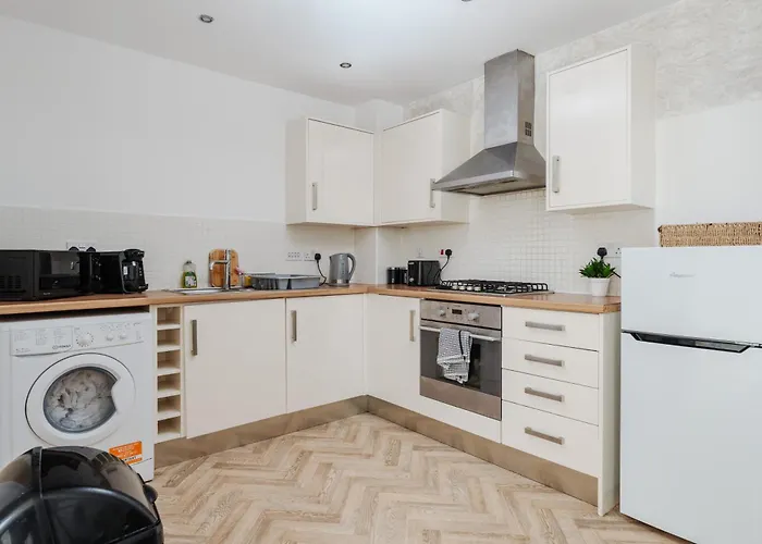 بيت للعطل Chic 3bd Abode With Pool Table - Etihad - Coop Live - Free Parking