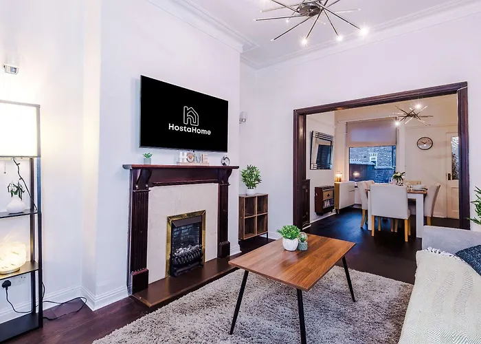 Oldtrafford - Sleeps 6 - Free Parking - Free Wifi Casa de Férias *