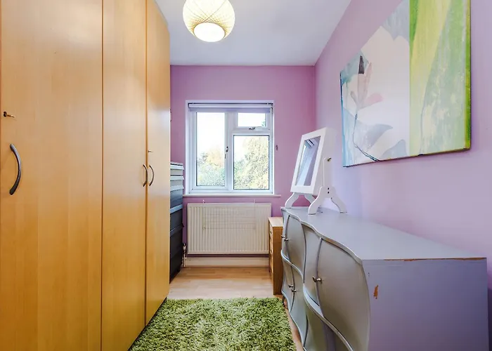 Prázdninový dům Luxury 5br Near Airport Wifi *