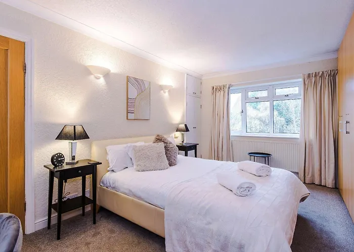 Luxury 5br Near Airport Wifi * 맨체스터