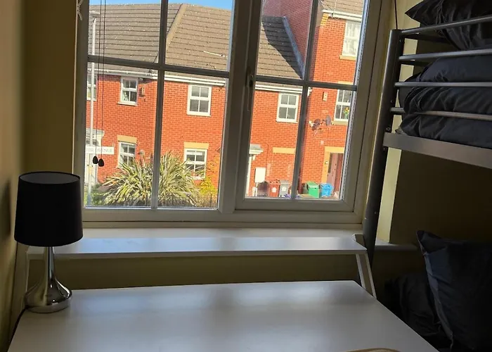 Holiday home Stunning House In Chorlton