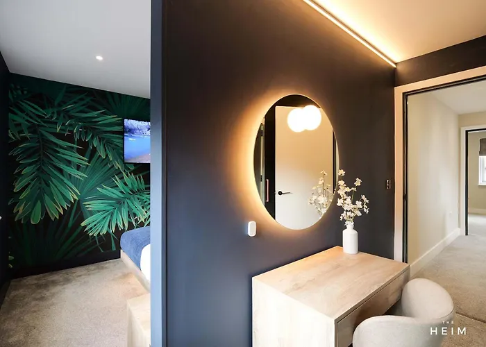 Eden At The Heim Tatil Evi Manchester