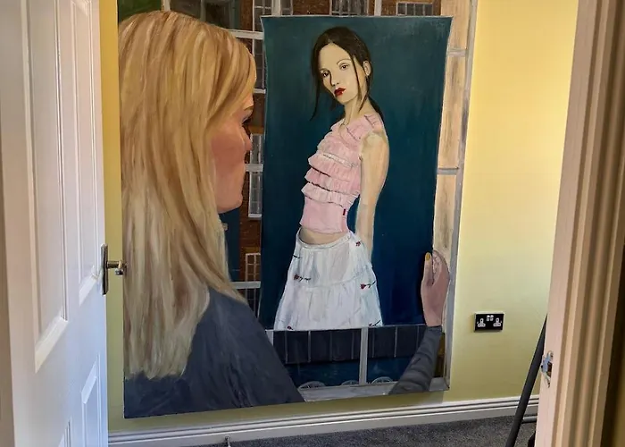 Stunning House In Chorlton Manchester